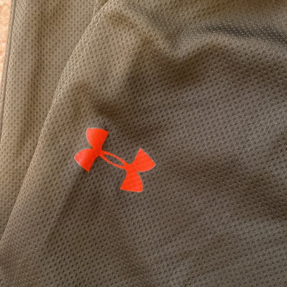 Under Armor Forest Green Mesh Athletic Pants - Picture 2 of 6